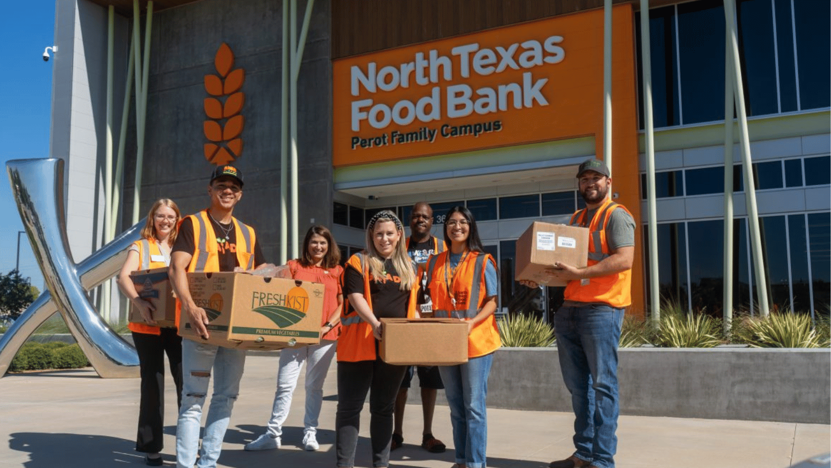 Salad and Go and North Texas Food Bank